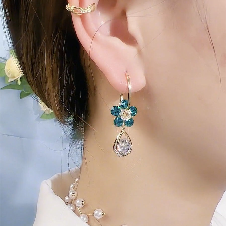 💎 Oneswear® Crystal Flower Germanium Earrings (🔥Last Day Sale - Save up to 80%!)
