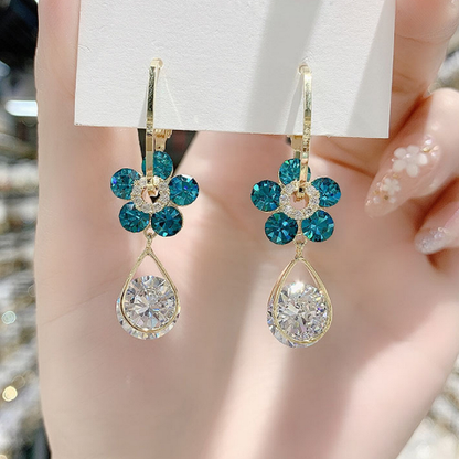 💎 Oneswear® Crystal Flower Germanium Earrings (🔥Last Day Sale - Save up to 80%!)