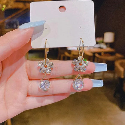 💎 Oneswear® Crystal Flower Germanium Earrings (🔥Last Day Sale - Save up to 80%!)